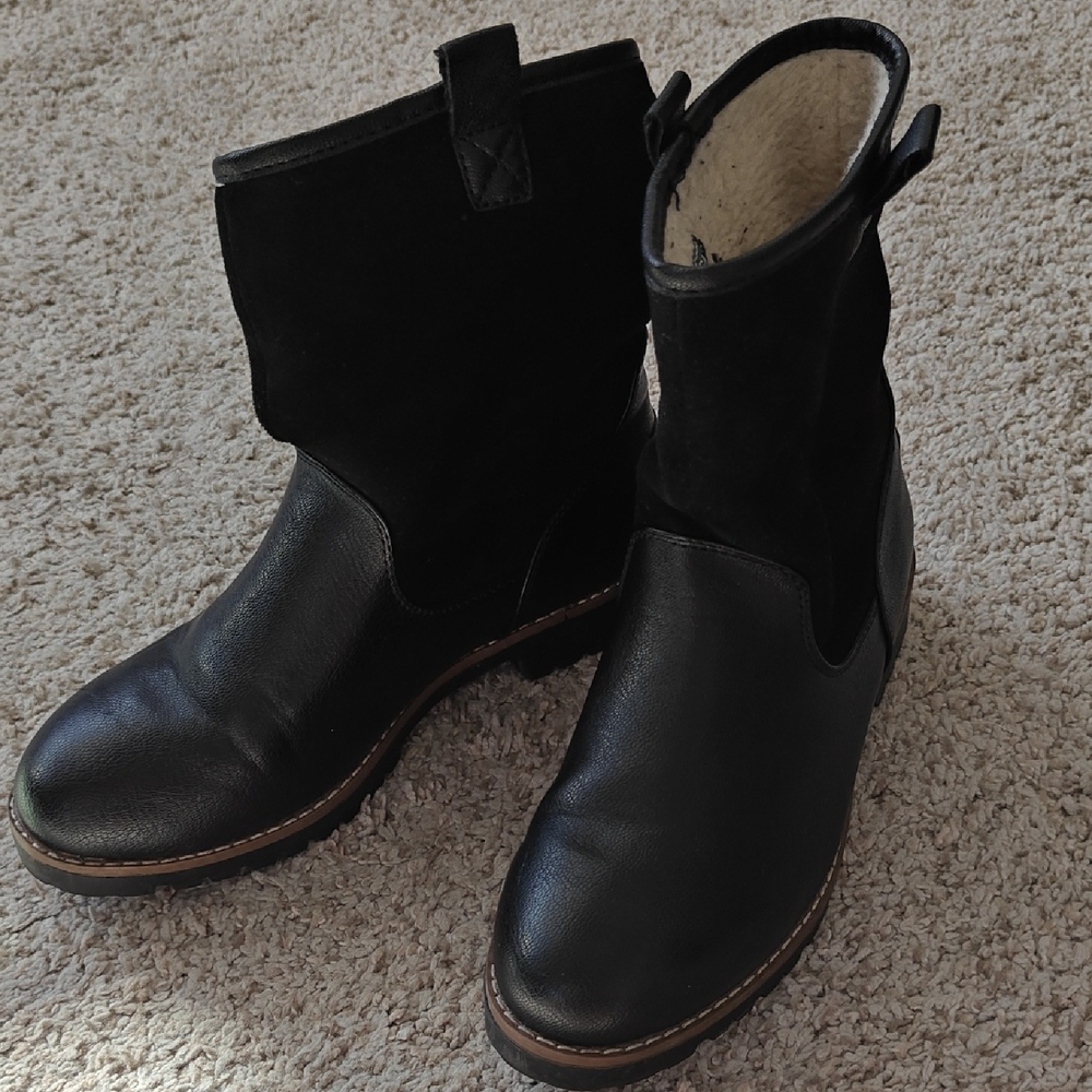 Nautica Black Winter Boots with Cozy Shearling Lining